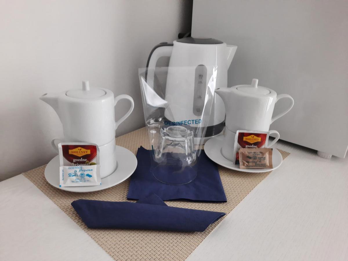 Gostisce Jezero Bed and Breakfast Medvode Εξωτερικό φωτογραφία