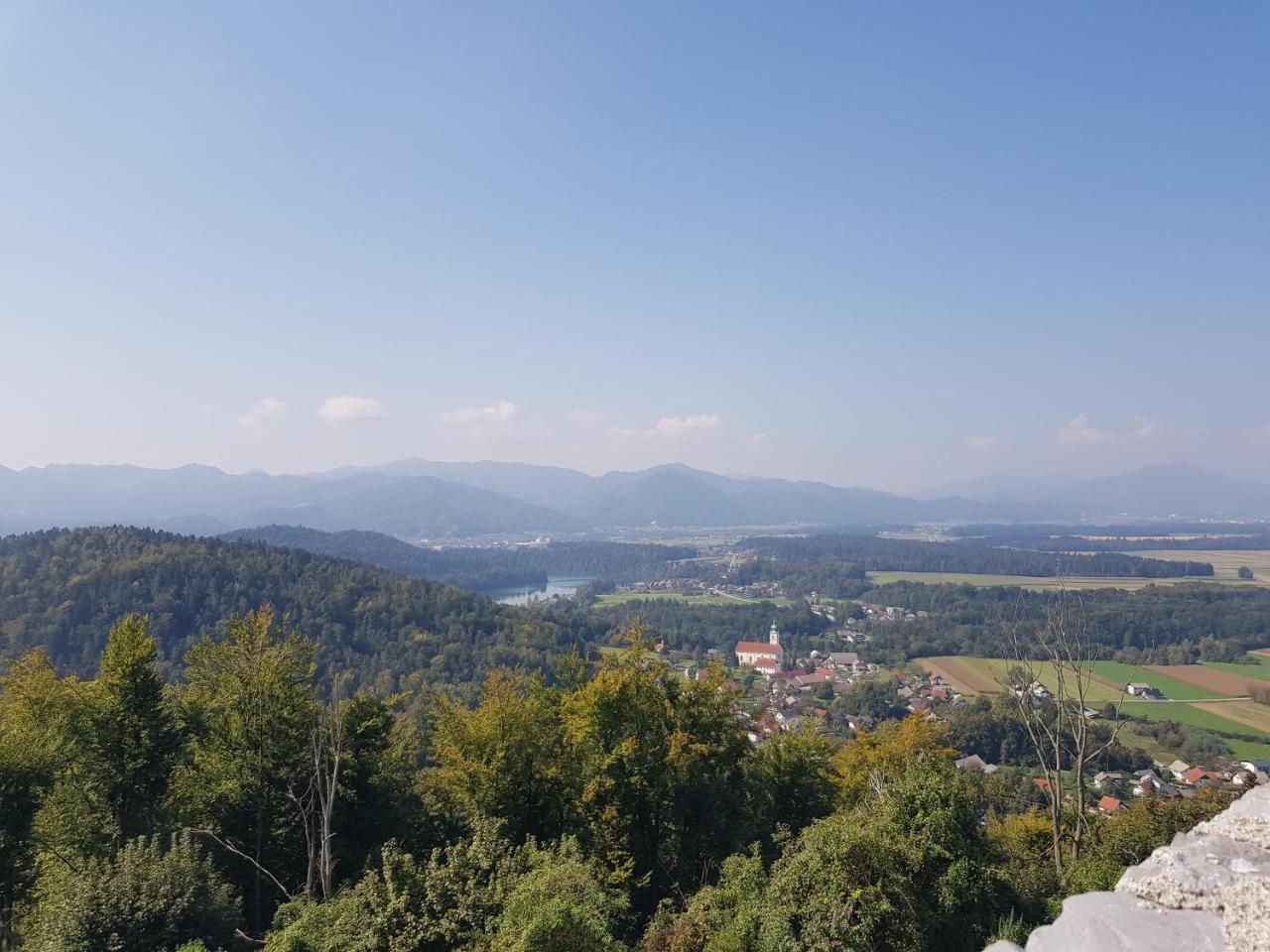 Gostisce Jezero Bed and Breakfast Medvode Εξωτερικό φωτογραφία