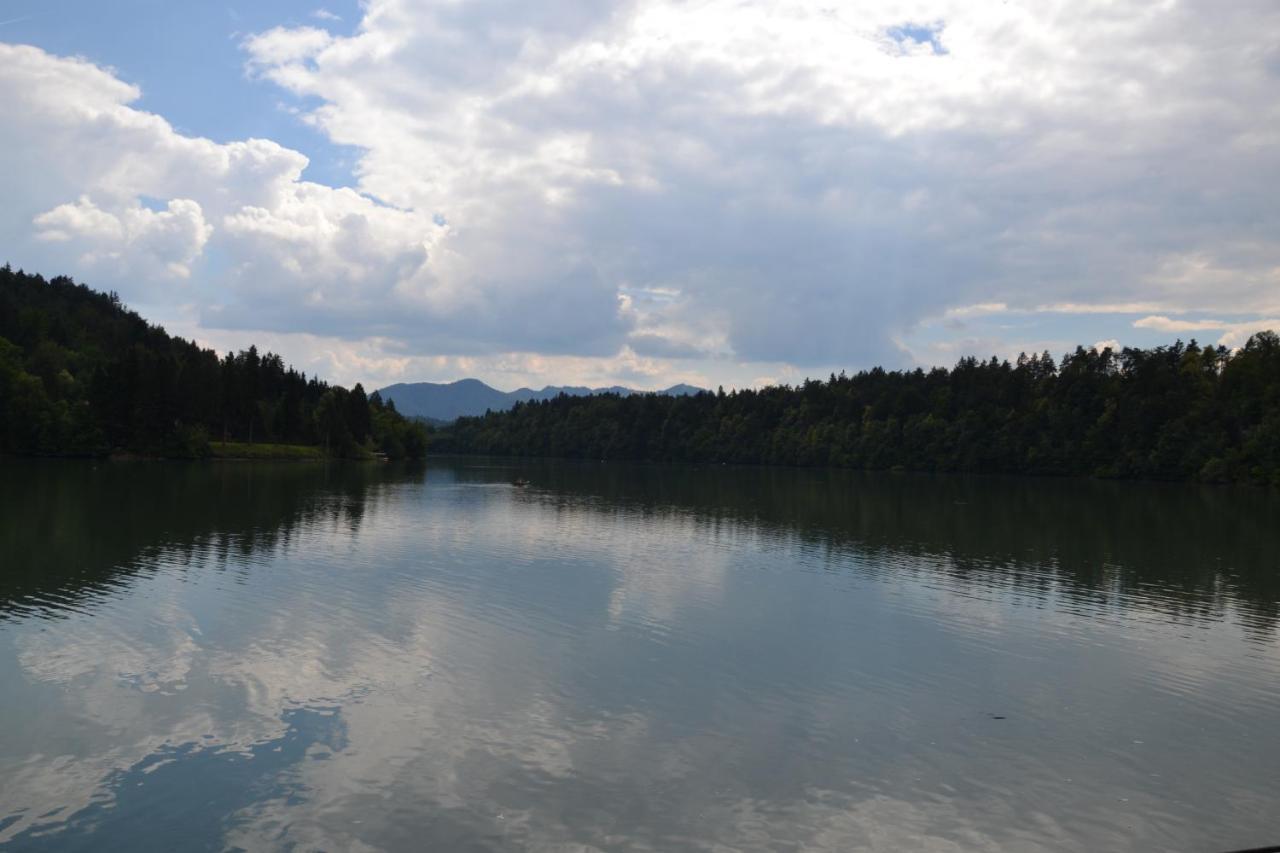 Gostisce Jezero Bed and Breakfast Medvode Εξωτερικό φωτογραφία